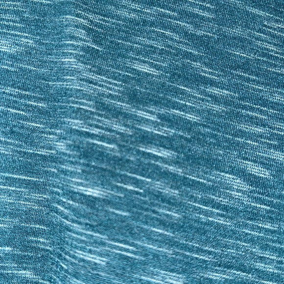 TEK GEAR long sleeved shirt - Picture 3 of 3